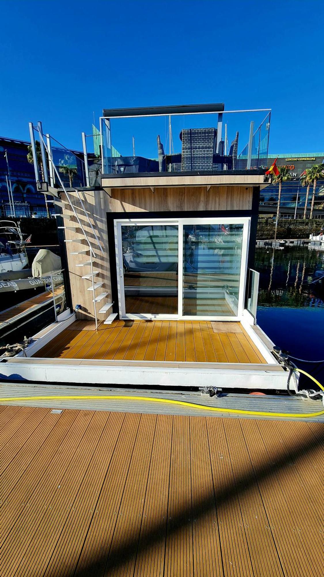 Barco-Apartamento En El Nautico De Vigo Exterior photo