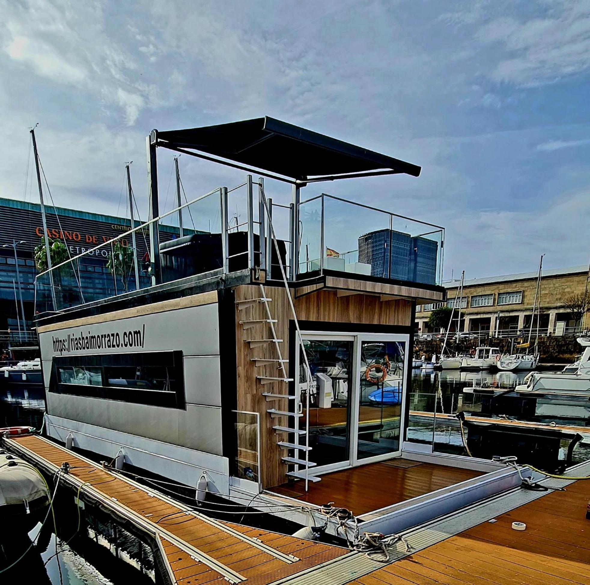 Barco-Apartamento En El Nautico De Vigo Exterior photo