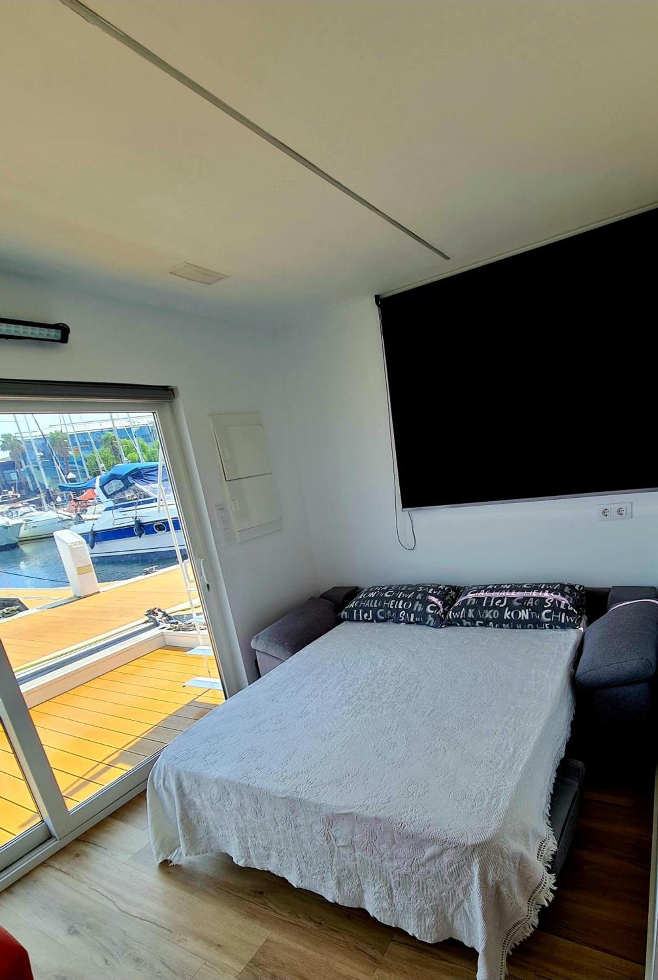 Barco-Apartamento En El Nautico De Vigo Exterior photo